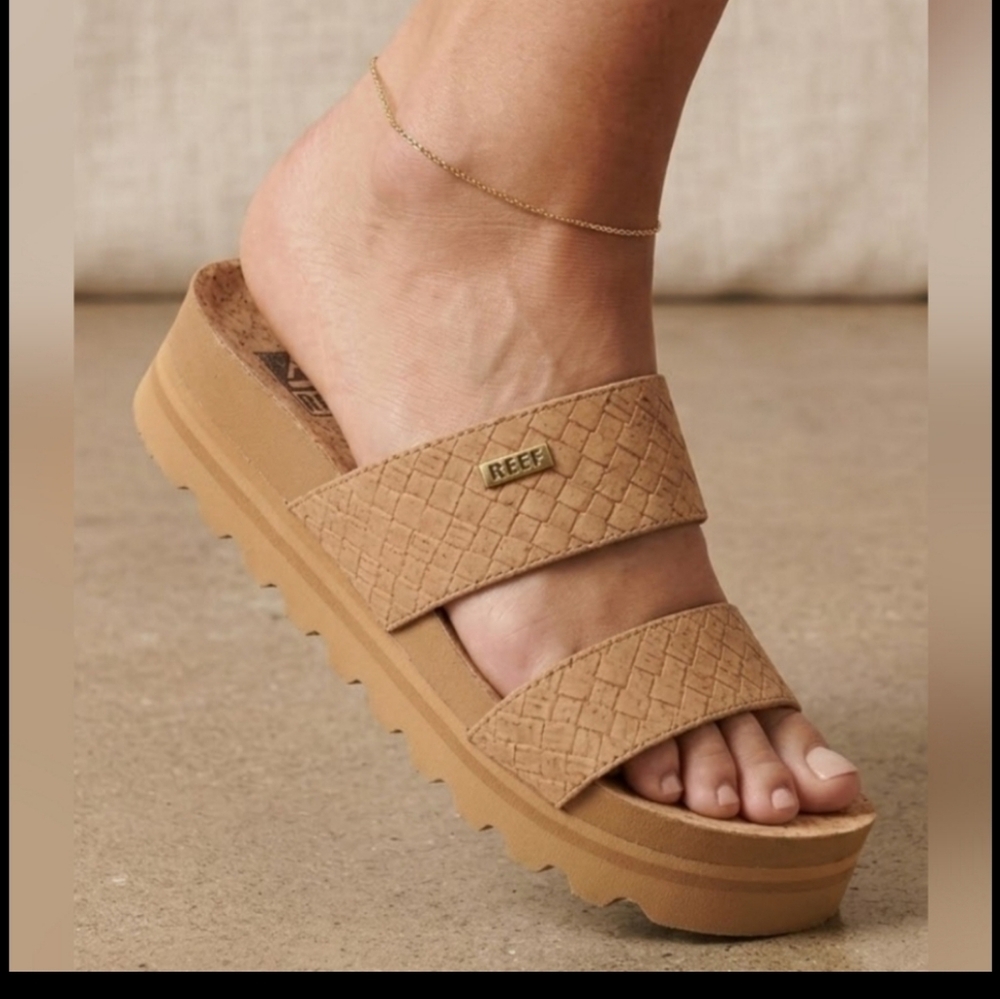 Reef Women's Tan Platform Slide Sandals